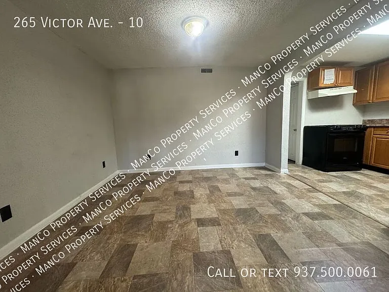 265 Victor Ave #10 — Photo 4