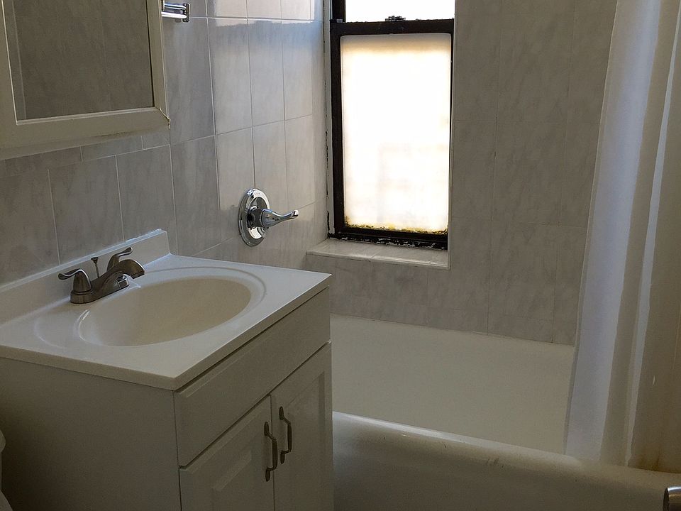 1st image of 4141 44th St #4F