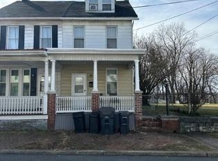 406 N 3rd St, Steelton, PA 17113
