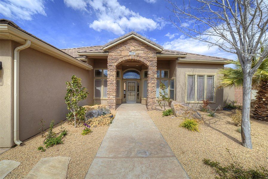 2nd image of 2195 E Rustic Dr
