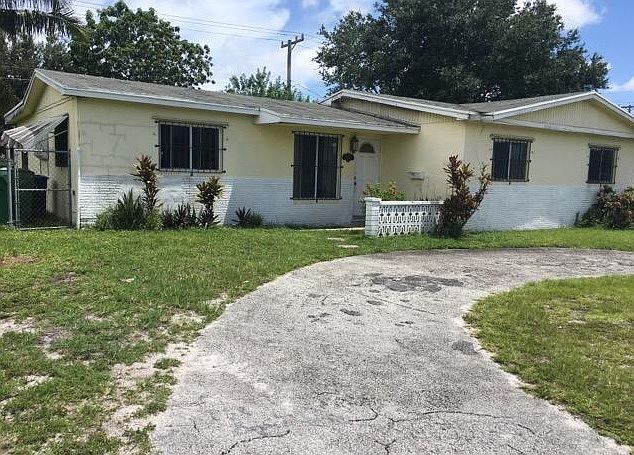 1st image of 1111 NW 199th St
