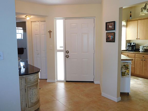 2nd image of 5430 Venetia Ct APT M