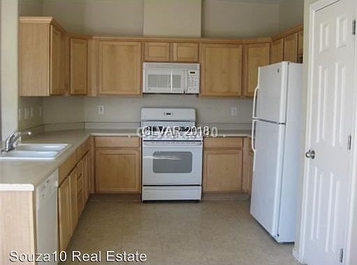 5th image of 6818 Dovecote Ave