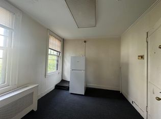 189 Whitney St #B-2, Hartford, CT 06105