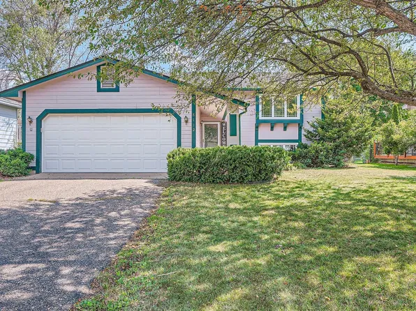 8132 Lower 147th St W, Apple Valley, MN 55124