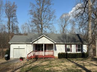 4138 Mitchell Weaver Rd, Scottsville, KY 42164