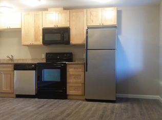 19057 Cedardale Rd APT 6, Mount Vernon, WA 98274