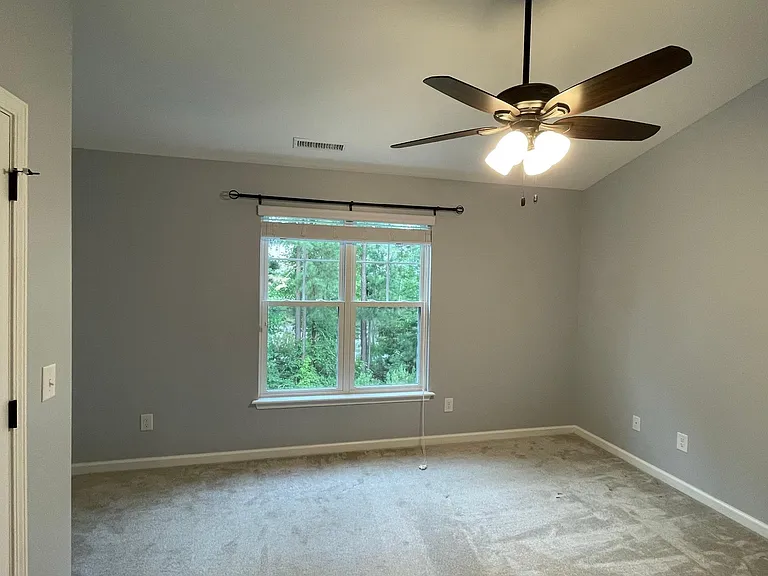100 Stratford Lakes Dr #166 — Photo 7