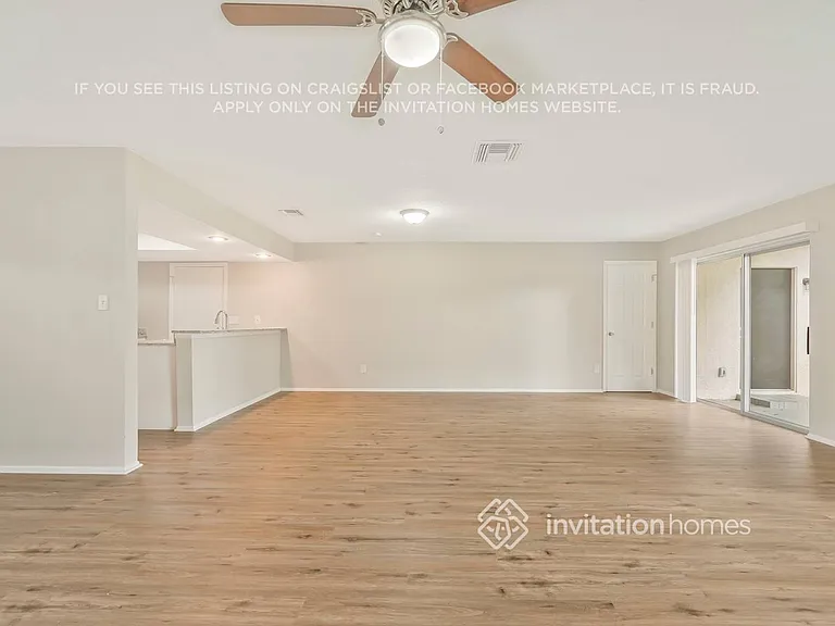 10425 Kingbrook Ln — Photo 16