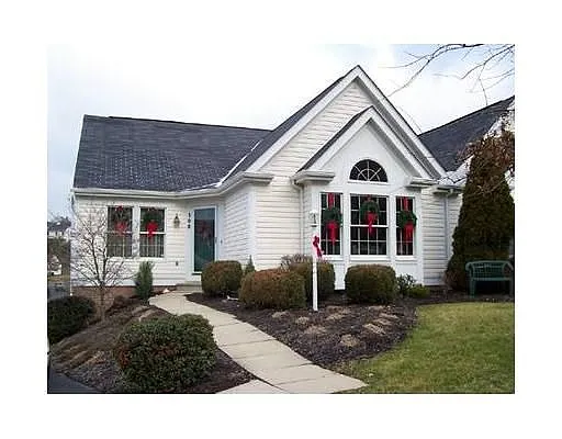 308 Carriage Way photo 1