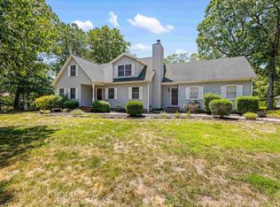 176 S Ravenwood Dr, Cape May Court House, NJ 08210