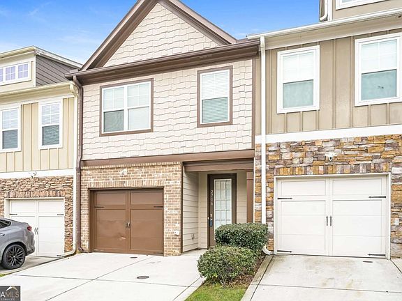 2nd image of 2716 Avanti Way