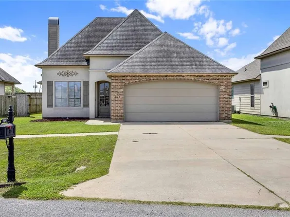 203 Hiatus Ln, Lafayette, LA 70508