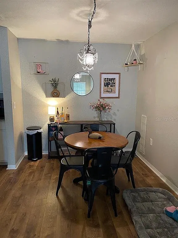 8917 Manor Loop — Photo 4