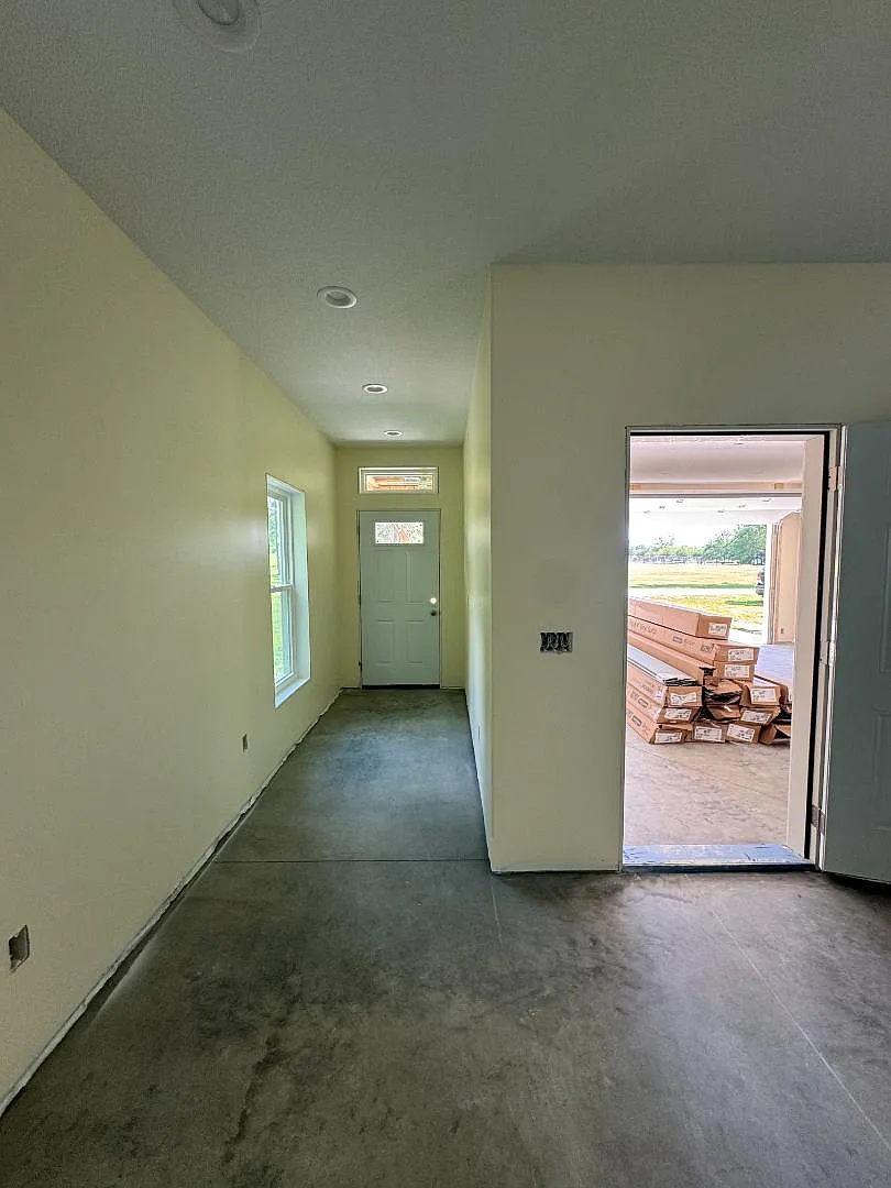 721 Charlotte Avenue — Photo 3
