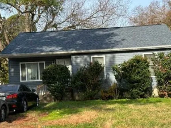 2601 Shell Rd, Hampton, VA 23661