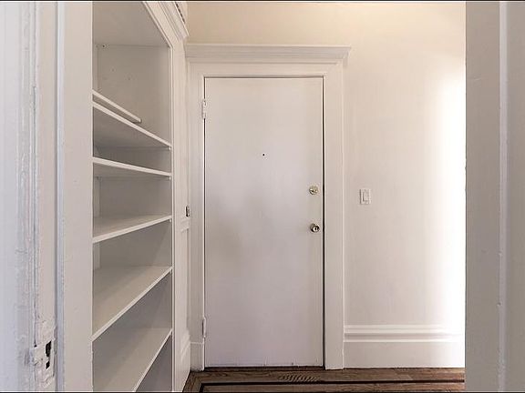 3rd image of 724B Duboce Ave