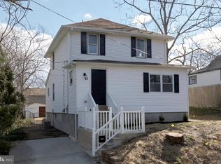 23 Lakeview Ave, Pine Hill, NJ 08021