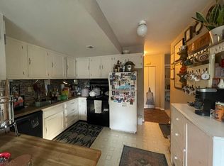 1 Fairway Rd #B, Reading, PA 19607