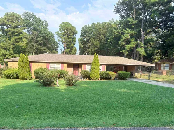 4374 Ridgewood Rd, Memphis, TN 38116