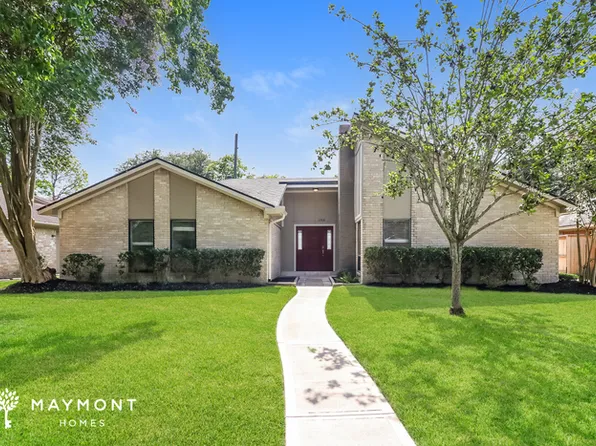 1918 Briarturn Dr, Houston, TX 77077