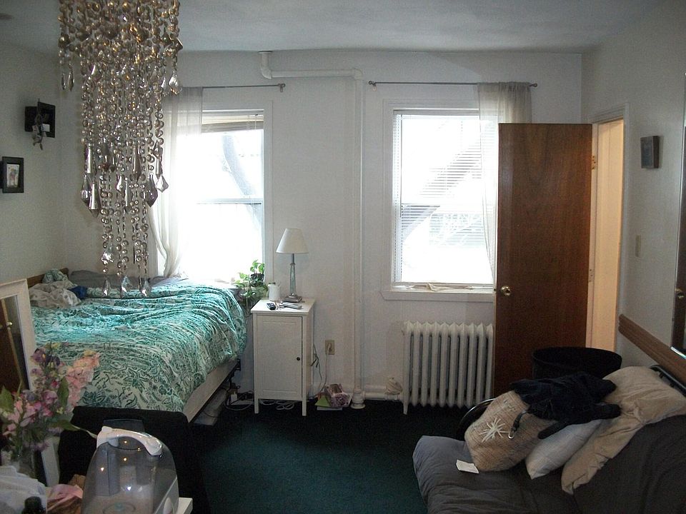 2nd image of 83 Saint Botolph St #509T