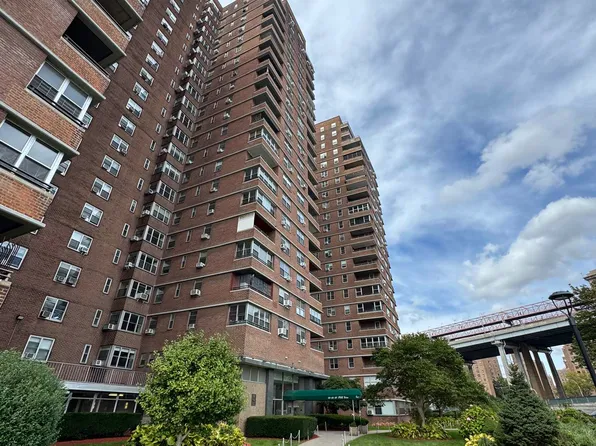 477 Fdr Drive image 13 of 19