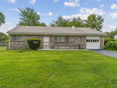 205 Hurley Dr, Hackettstown, NJ, 07840