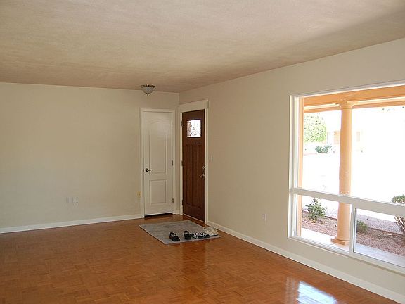 4th image of 10836 W Sarabande Cir