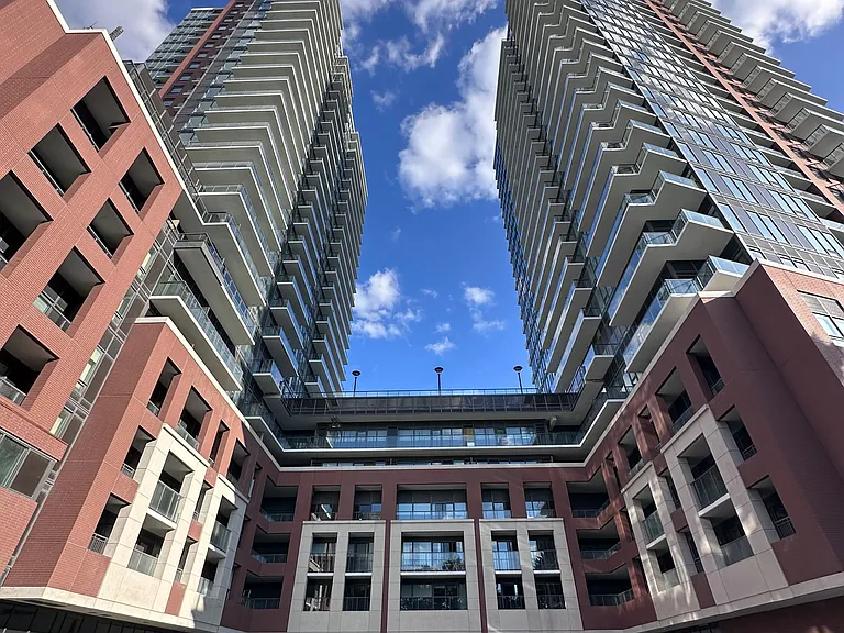 4010 Eglinton Ave W #403 — Photo 3