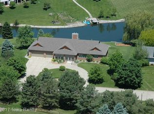 805 SE Southbranch Dr, Waukee, IA 50263