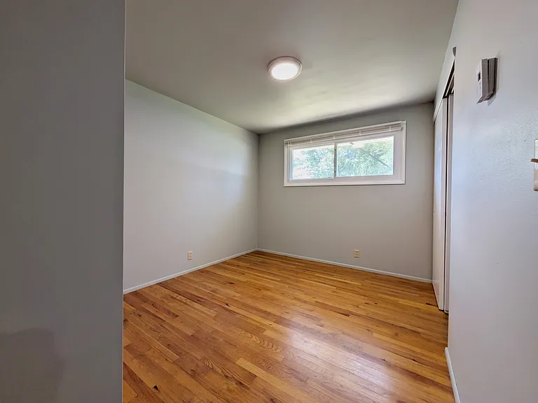 1117 NW Oak Ave — Photo 18