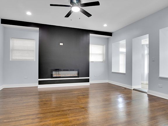 4th image of 7947 S May St
