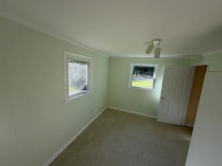 14203 Chelmsford Rd — Photo 14