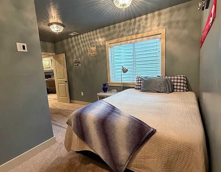 3391 E Santa Rosa Ave — Photo 27
