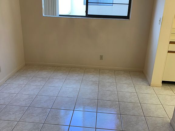 4th image of 15216 Lakes Of Delray Blvd APT 136