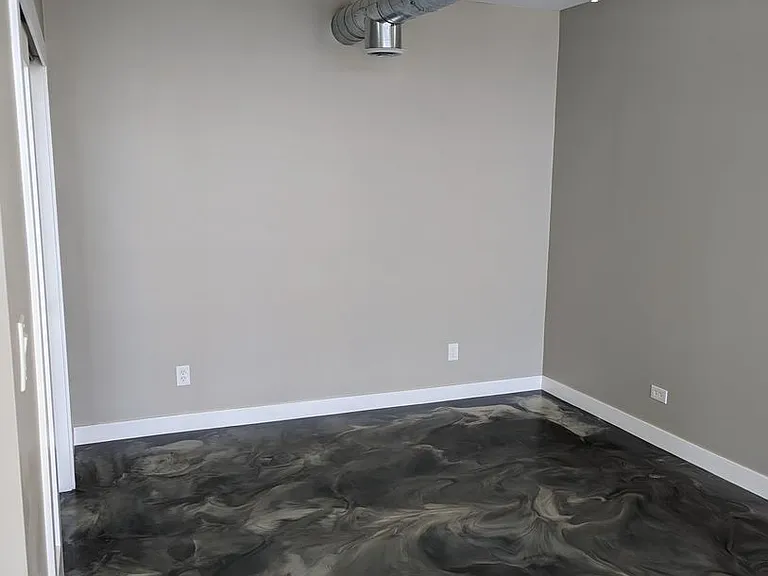 207 W Clarendon Ave #6B — Photo 3