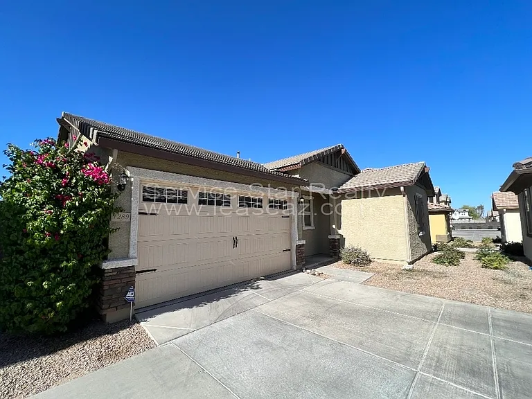1289 N 166th Ave — Photo 14