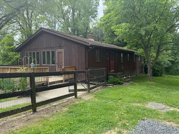 183 Barrytown Rd, Barrytown, NY 12507