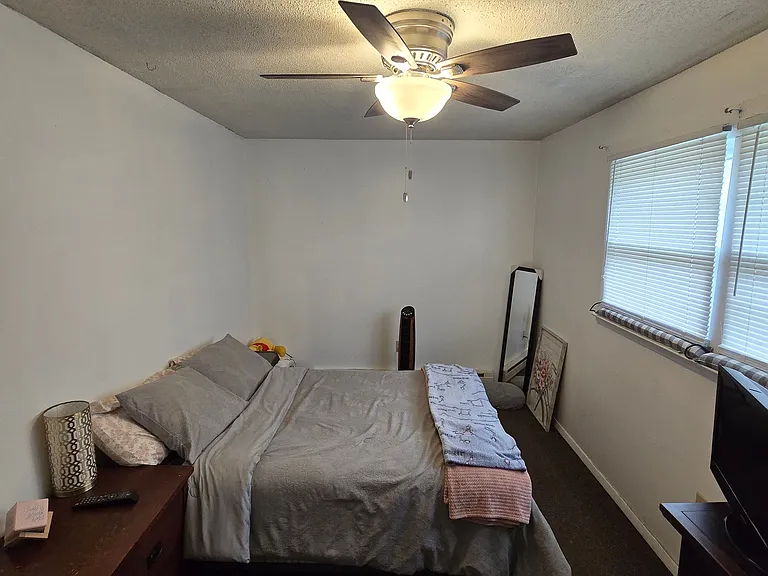 2 bed, 2.5 bath, 850 sqft, $800 — Photo 20