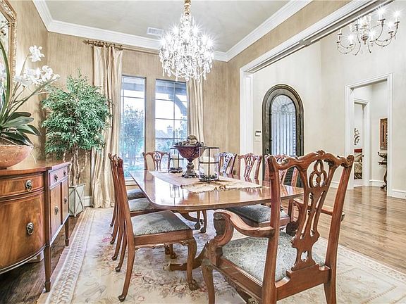 5th image of 1642 Hilton Head Ln