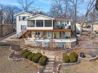 1055 Genes Point Rd, Camdenton, MO 65020