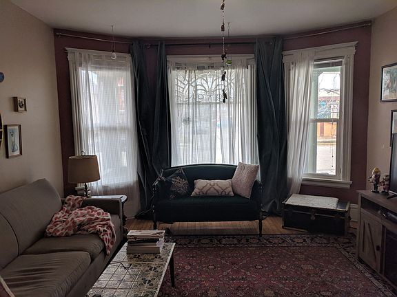 2nd image of 1225 Jenifer St APT 1