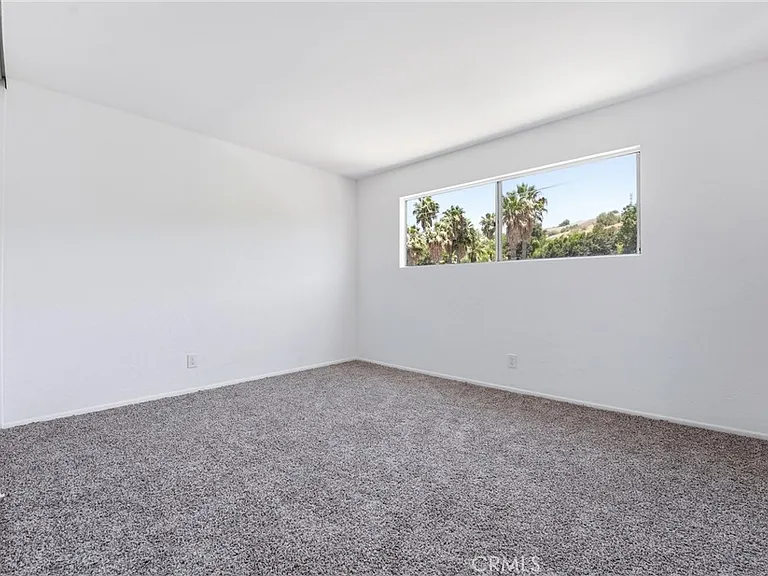 845 Woodcrest Ave — Photo 15