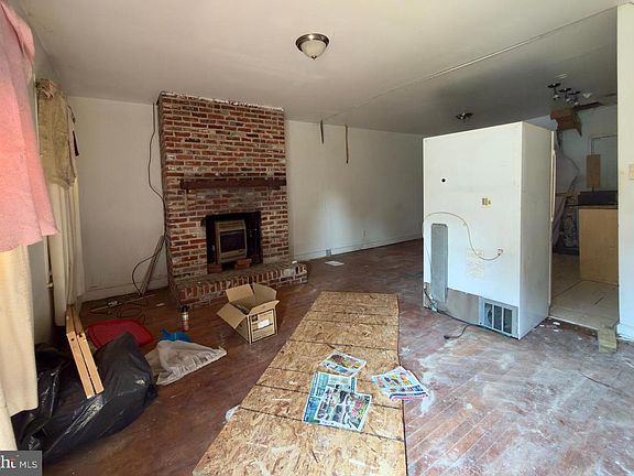 2nd image of 2709 N West St