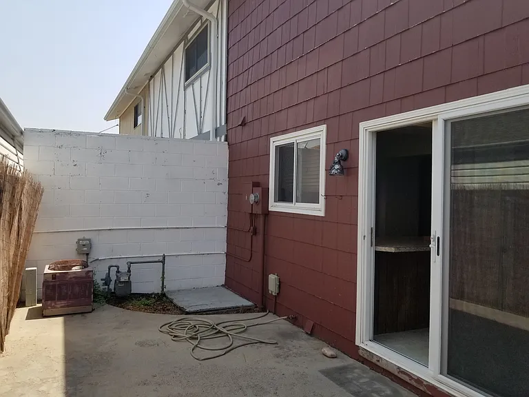 724 27th Ave #6 — Photo 17