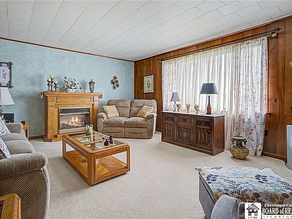 5th image of 775 W Perimeter Rd