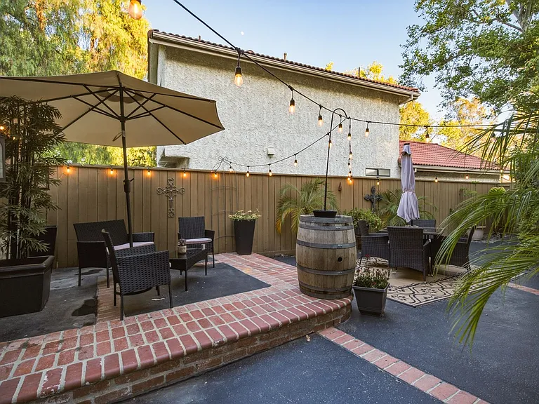 6767 Pheasant Ln — Photo 12
