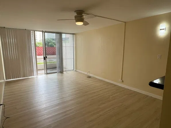 5122 Likini St, Honolulu, HI