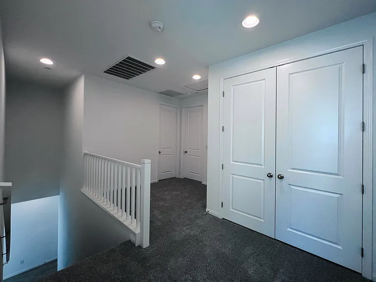 10085 Haven St — Photo 17